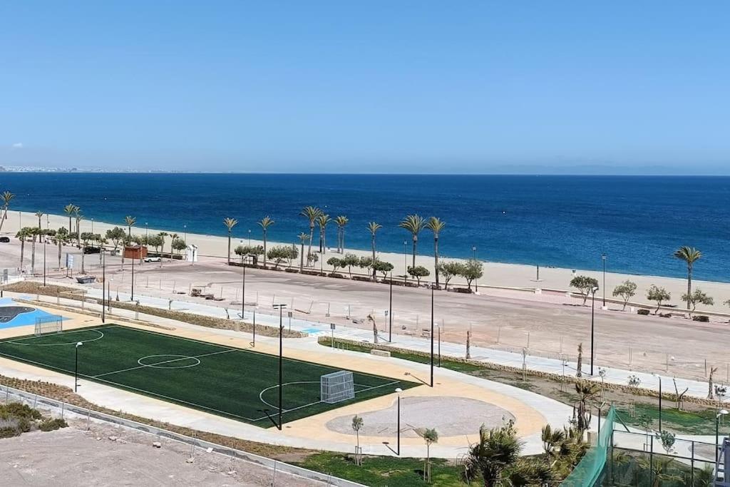 Mar Y Sal 11 Suites, Gran Terraza Con Vistas Al Mar, 2 Hab Y Piscina 滨海罗克塔斯 外观 照片